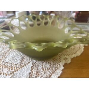 VTG Westmoreland Doric Lace bowl/centerpiece Green NICE